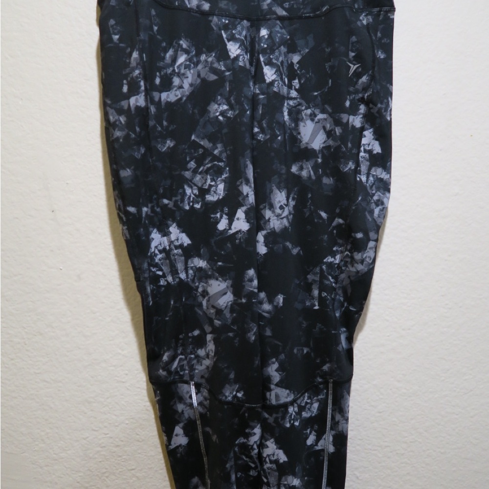 Black and Gray Women's Leggings